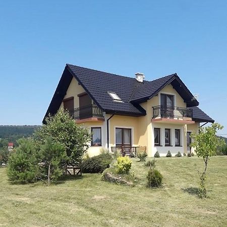Dom W Okolicach Czchowa Wytrzyszczka Bagian luar foto
