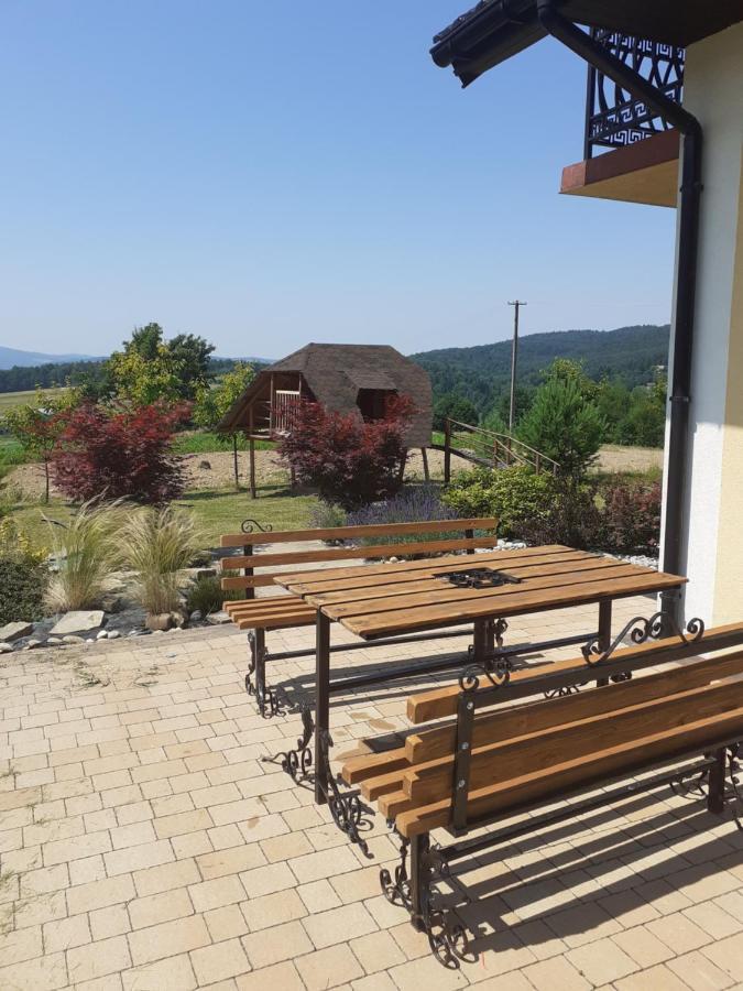 Dom W Okolicach Czchowa Wytrzyszczka Bagian luar foto